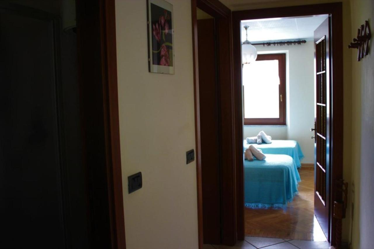 Da Soph Apartment Introd Luaran gambar